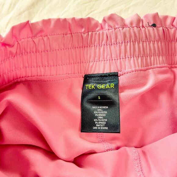 Tek Gear Pink Athletic Skort Women’s Small Built-In Shorts 16” Length - Picture 3 of 5